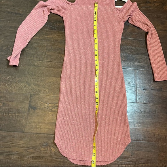 Casual party dress rose pink color small bare shoulder high neckline - Picture 2 of 5